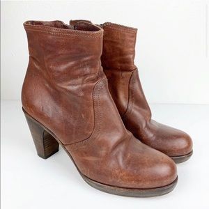 Fiorentini + Baker Brown Leather Heeled Boots